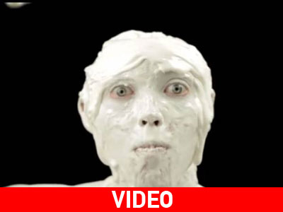 Η πιο τρομακτική διαφήμιση παγωτού που έχετε δει ποτέ!