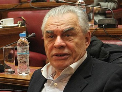 Συνομιλία Γιακουμάτου με τις απολυμένες καθαρίστριες