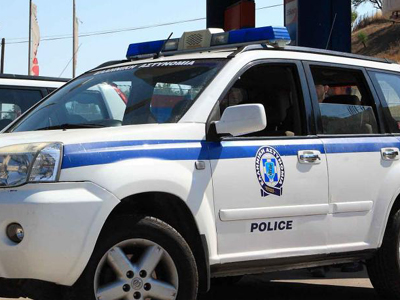 Άδειαζαν σπίτια στην Κορινθία