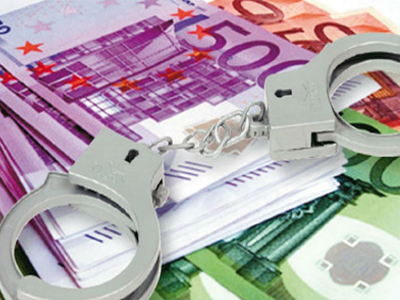 Σύλληψη ηλικιωμένης για χρέη στο Δημόσιο