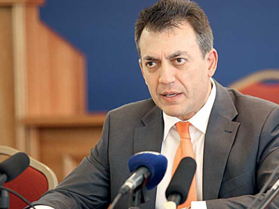 Είσοδος στην αγορά εργασίας 35.000 νέων ανέργων