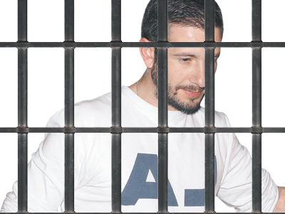 Ο Χρήστος Ψωμόπουλος «απολογείται» πικραμένος μέσα από τη φυλακή