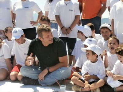 Ο Απόστολος ζωγράφισε μαζί με τα παιδιά!