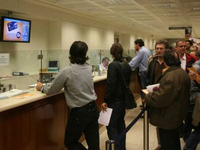 Κλείνουν οι τράπεζες την Τετάρτη