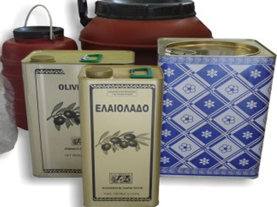 Αντί για χρήματα, τους έδωσε λάδι!