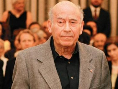 Δύσκολες ώρες για τον Θανάση Βέγγο