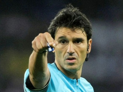 Ο Μπουσάκα σφυρίζει το Γιουβέντους-Μπάγερν