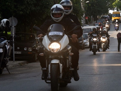 Στον ανακριτή αστυνομικοί για τον τραυματισμό νεαρών σε καταδίωξη