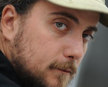 O Στάθης Δρογώσης και τα «Μεγάλα Στελέχη»