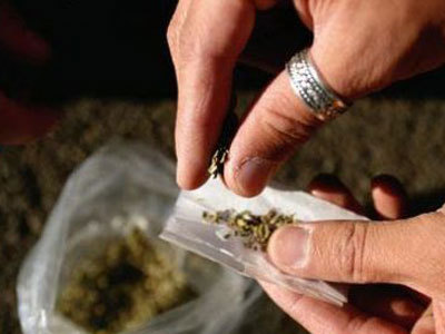 Διπλασιάστηκαν οι νέοι που παίρνουν ναρκωτικά