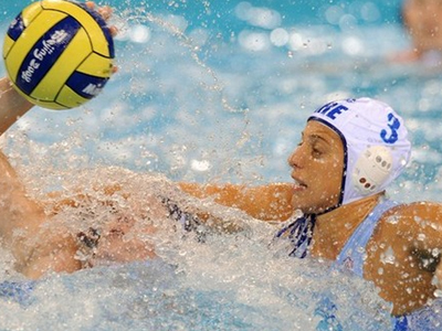 Εθνική πόλο γυναικών: «Βούλιαξε» 4-3 την Αυστραλία και προκρίθηκε στα ημιτελικά