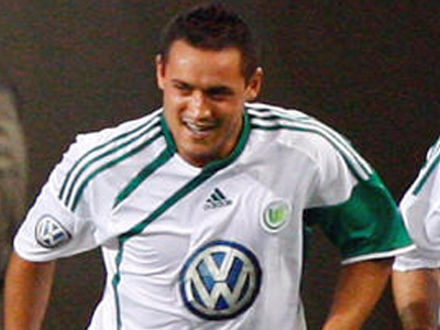 Νυστέρι για τον Ζιανί