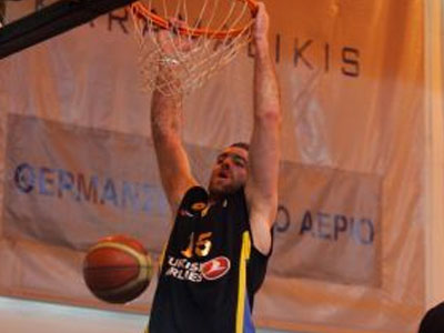 Μαρούσι: Αμφίβολοι οι Μαυροειδής και Μπατής