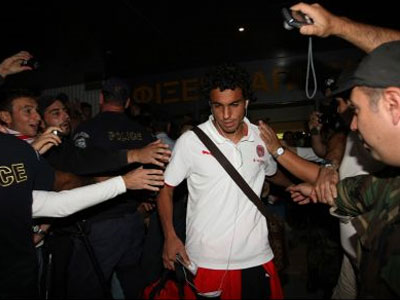 Αποθεώθηκε η αποστολή του Ολυμπιακού στο Ηράκλειο