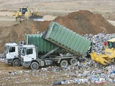 Δυστύχημα με έναν νεκρό στη χωματερή των Άνω Λιοσίων