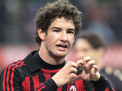 Πιστός στη Μίλαν παραμένει ο Πάτο