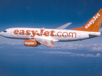 Η easyJet «ελαφραίνει το βάρος» των αεροσκαφών της