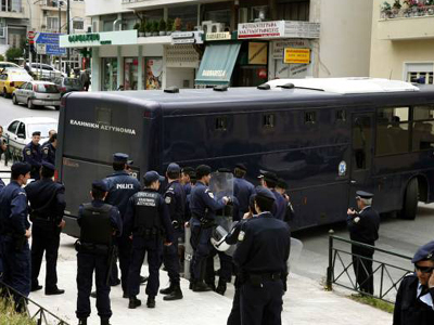 Δεκάδες αντιεξουσιαστές έξω από το Εφετείο