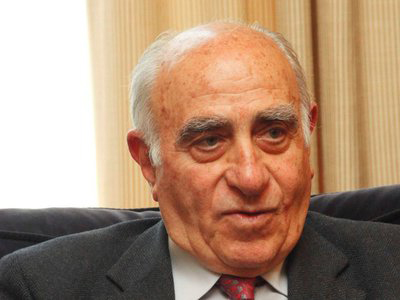 «Έφυγε» ο Λάζαρος Εφραίμογλου