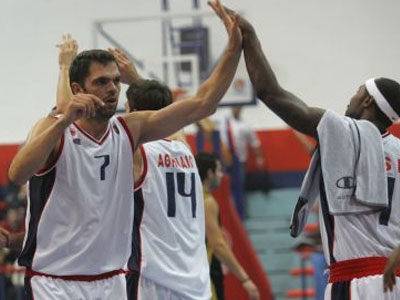 Πανιώνιος: Θετικός στον Η1Ν1 ο «Παπ»