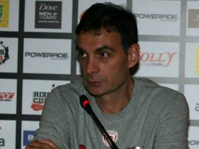 Δικαιολόγησε τους παίκτες του ο Μπαρτζώκας