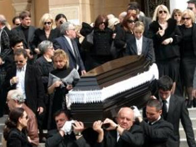 Κηδεύτηκε ο Πέτρος Λάλος