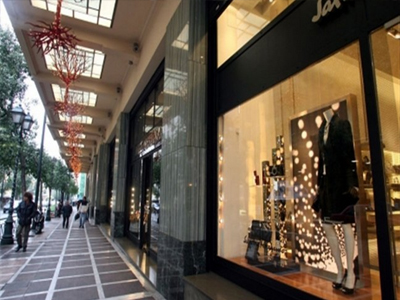 Τέλος το εορταστικό ωράριο των καταστημάτων