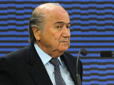 Μπλάτερ: «Να σταματήσουμε το “στήσιμο” αγώνων»