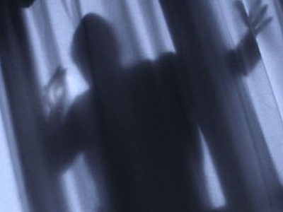 Εγκαταστάθηκε μόνιμα στο σπίτι που ήθελε να διαρρήξει