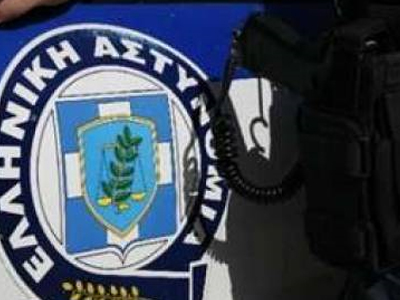 Έκρυβε μεταλλικό ρόπαλο στο αυτοκίνητό του