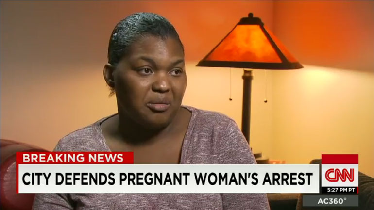 ΗΠΑ: Αστυνομική βία σε έγκυο Αφροαμερικανή