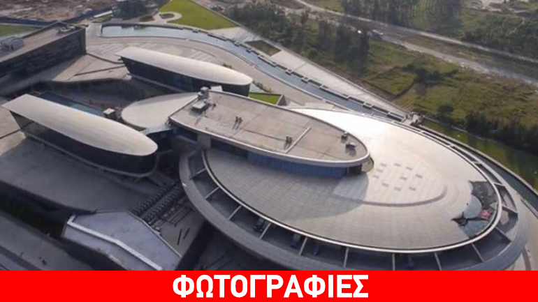 Επιχειρηματίας-λάτρης του Star Trek κατασκεύασε τα γραφεία του στο σχήμα του… Enterprise!