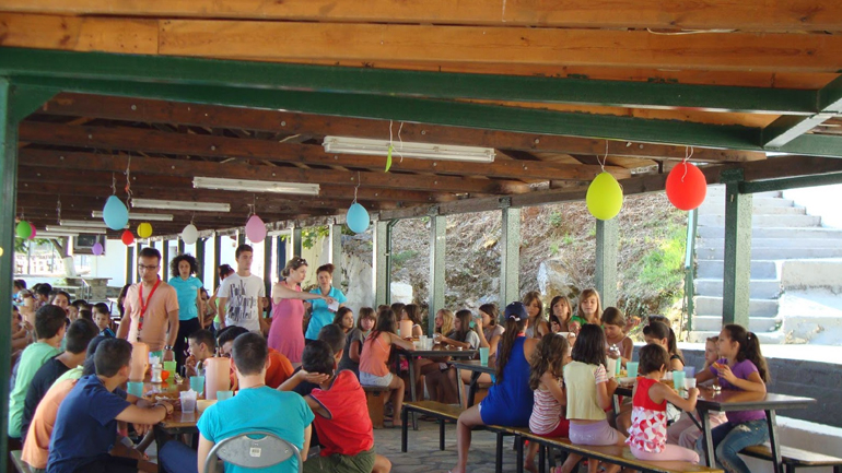 ΟΑΕΔ: Ξεκινά αύριο η υποβολή αιτήσεων για τις δωρεάν κατασκηνώσεις ΟΑΕΔ: Ξεκινά αύριο η υποβολή αιτήσεων για τις δωρεάν κατασκηνώσεις