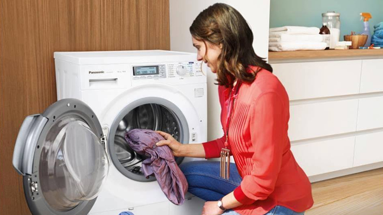 Δύο φορές πλύσιμο στα καινούρια ρούχα προειδοποιούν οι ειδικοί