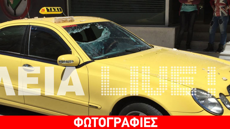 Πύργος: Τμήμα μπαλκονιού κατέρρευσε και έπεσε πάνω σε ταξί