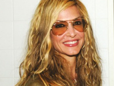 Έλλειψη αυτοπεποίθησης διακατέχει την Άννα Βίσση;