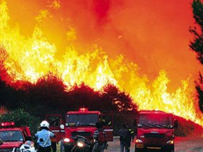 Πύρινα μέτωπα σε Ρέθυμνο και Ιεράπετρα