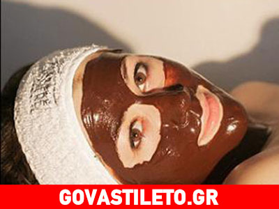 Καταπολέμησε την πρόωρη γήρανση με μια γρήγορη και εύκολη σπιτική μάσκα προσώπου