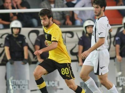 «Έδεσε» Γρόντη η ΑΕΚ