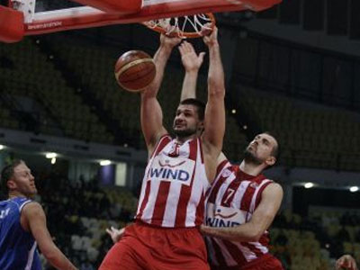 Πρωταθλητής χειμώνα ο Ολυμπιακός, 90-70 τον Πανελλήνιο