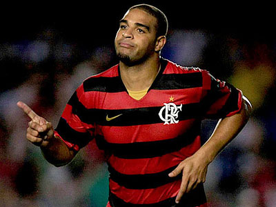 «Ο Αντριάνο έχει πρόταση από την Ελλάδα»