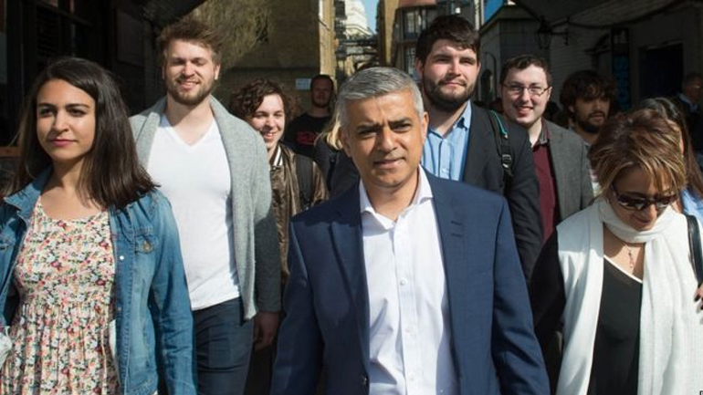 Ο Σαντίκ Καν εξελέγη νέος δήμαρχος Λονδίνου