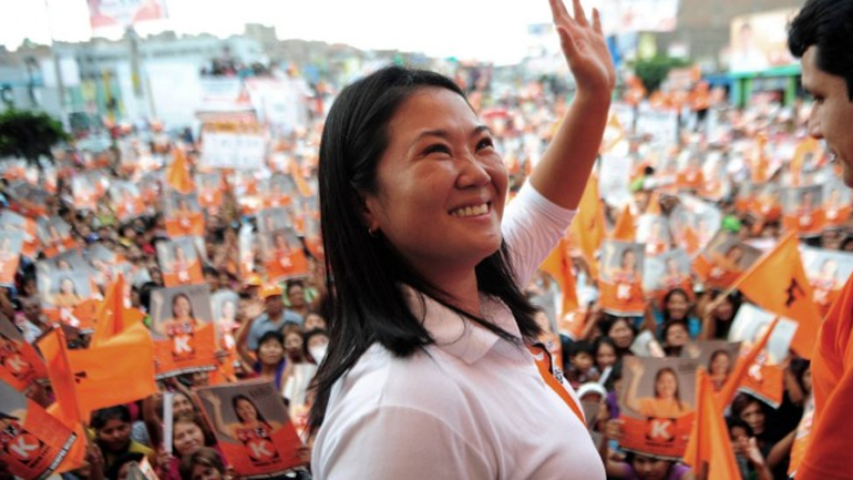 Περού: Η Φουχιμόρι κέρδισε τον πρώτο γύρο των προεδρικών εκλογών