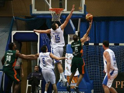 Εύκολο απόγευμα για τον Πανελλήνιο