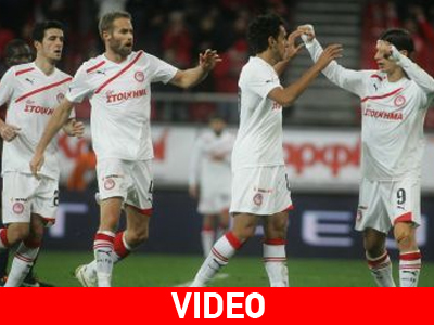 Άνετα στα ημιτελικά ο Ολυμπιακός, 4-0 τον Πανιώνιο