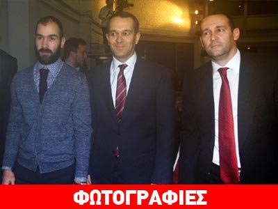 Βραβεία ΠΣΑΤ: Κορυφαία ομάδα του 2012 ο Ολυμπιακός Βραβεία ΠΣΑΤ: Κορυφαία ομάδα του 2012 ο Ολυμπιακός