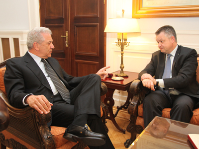 Με τον πρέσβη της Τουρκίας συναντήθηκε ο Δ. Αβραμόπουλος