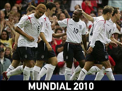 Αγγλία: Φιλική τριάρα στους «Platinum Stars»