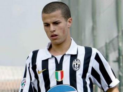«Δεν φεύγει από τη Γιουβέντους ο Τζιοβίνκο»