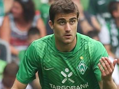 Παραμένει στη Βέρντερ ο Παπασταθόπουλος